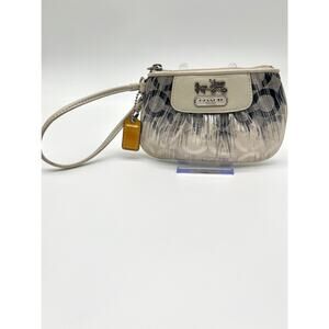 COACH Signature Wristlet, Rare Style, Ombre